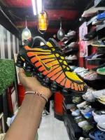 *⚠️Nike Shox*🛍️💫🛒 *