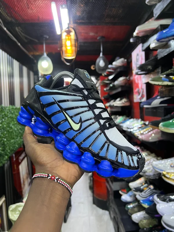 *⚠️Nike Shox*🛍️💫🛒 * additional
