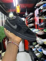 *⚠️SB Dunk “Undefeated 5 Black on it “Nike Low Dunk*💫🛍️🛒 *