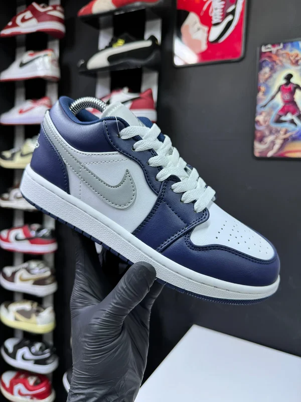 *⚠️Air Jordan 1 Low Midnight Navy💫🛍️🛒* *S additional