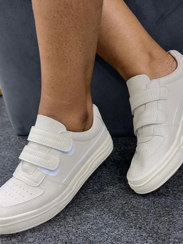 *⚠️HIGH QUALITY CASUAL RUBBER💫🛍️🛒* additional