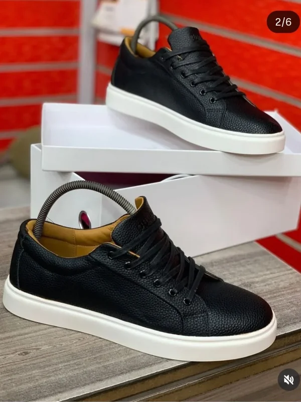 Genuine Leather Puma Sneakers additional