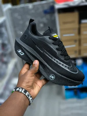 ⚠️Vague running shoes🛒💫🛍️*