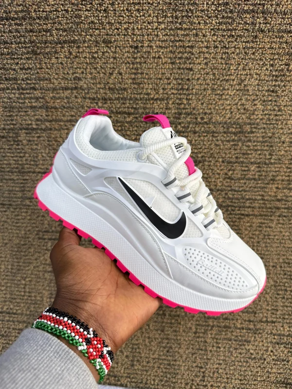 *⚠️Bailleli sneakers*💫🛍️🛒 * additional