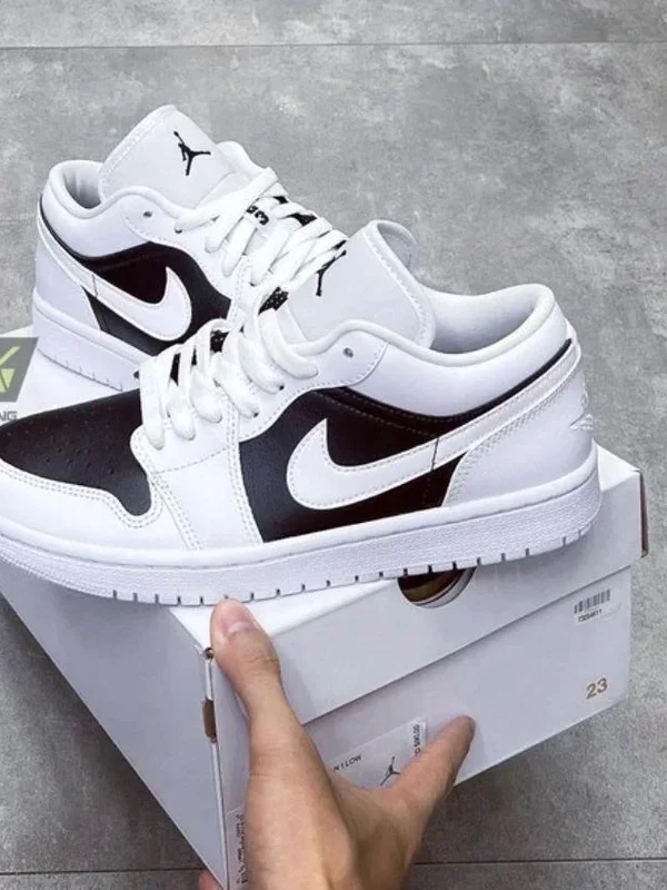 *⚠️Jordan 1 panda*💫🛒🛍️ *